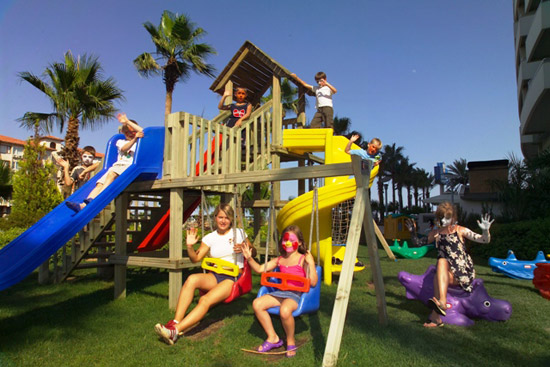 Kinderspielplatz im Hotel Porto Bello in Antalya