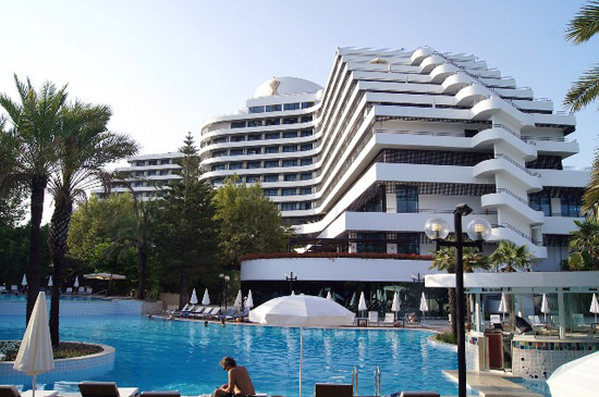  Aussenansicht des Hotel Rixos Down Town in Antalya