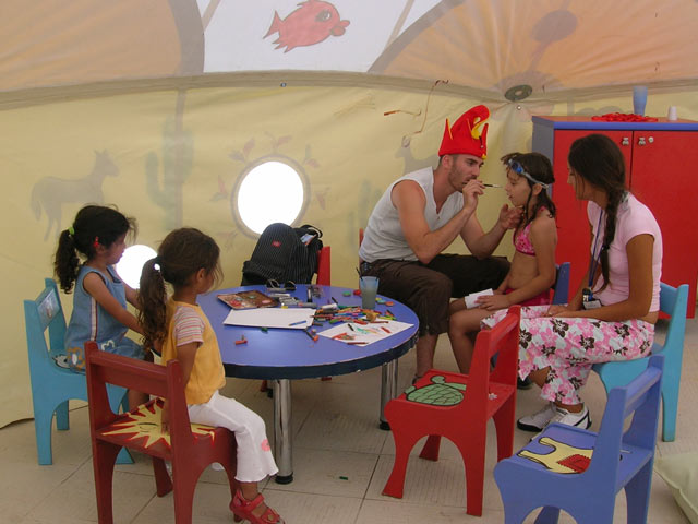 Kinderbetreuung im Hotel Miracle Resort in Lara/Aksu