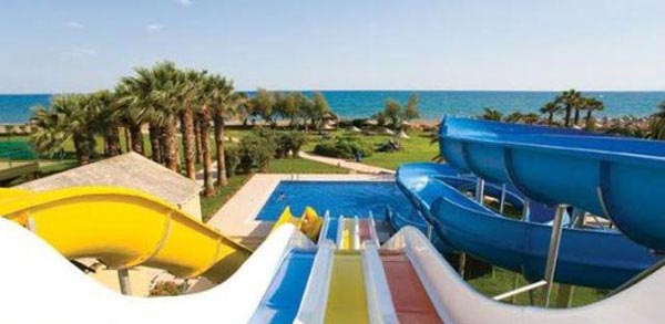 Wasserrutschen des Hotels Crystal Tatbeach Golf Resort in Belek