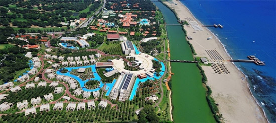 Gesamte Hotelanlage Gloria Golf Resort in Belek