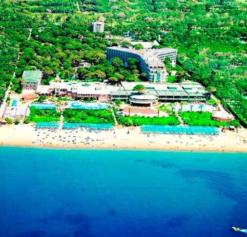 Hotel Maritime Pine Beach Resort