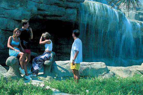 Wasserfall des Hotels Bodrum Resort WOW in Bodrum