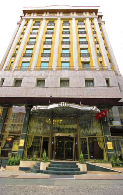Außenansicht des Hotels Elite World Prestige in Istanbul