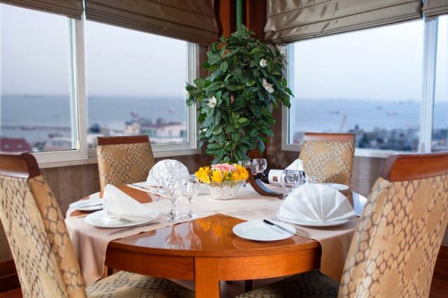 Restaurant des Hotels Oran in Istanbul
