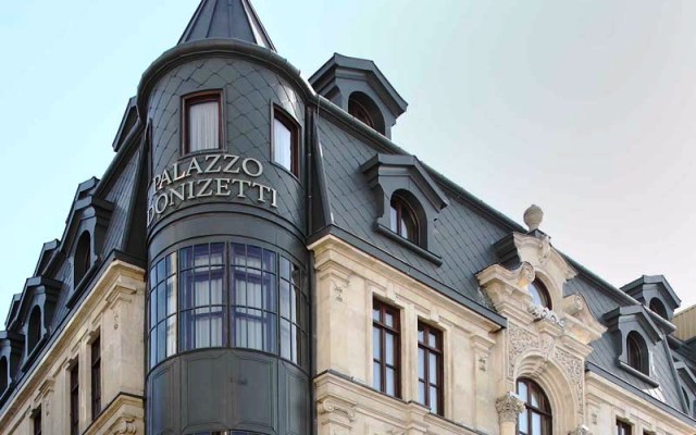 Außenansicht des Hotels Palazzo Donizetti in Istanbul