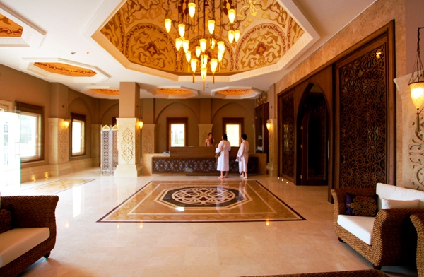 Eingangsbereich des Hotels Gueral Premier Tekirova in Kemer
