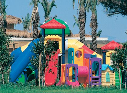 Kinderspielplatz des Hotel IC Green Palace in Lara/Aksu
