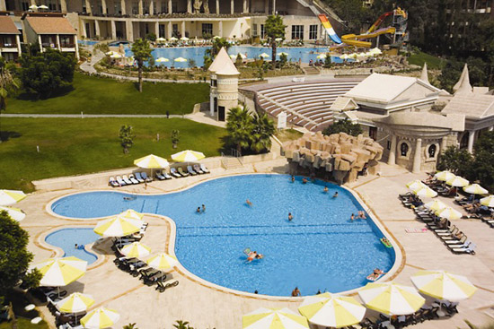 Poolübersicht des Hotel Horus Paradise Luxury Resort in Side