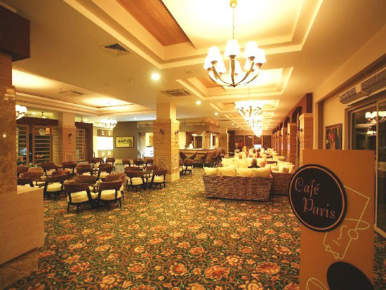 Café Paris im Hotel Kumkoey Beach Resort & Spa in Side